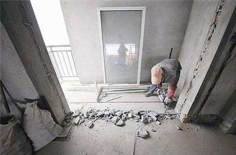 場地移交前完成張家港蘇州拆除的最終清理工作