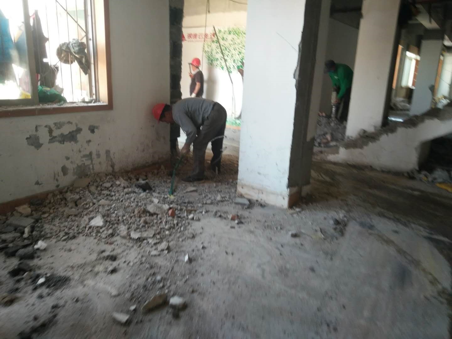 相城蘇州拆除遇雨天能繼續(xù)施工嗎